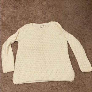 Cream Anthropologie Field flower sweater